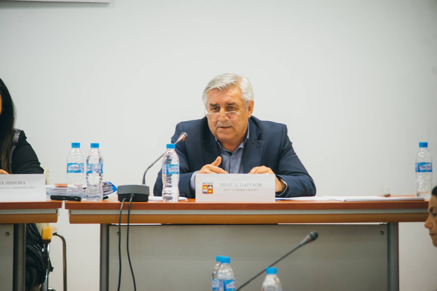  Кметът на община Мездра инж. Иван Аспарухов 